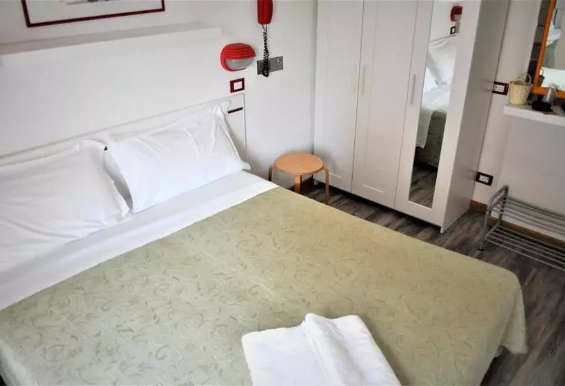 Hotel Corallo Garnì