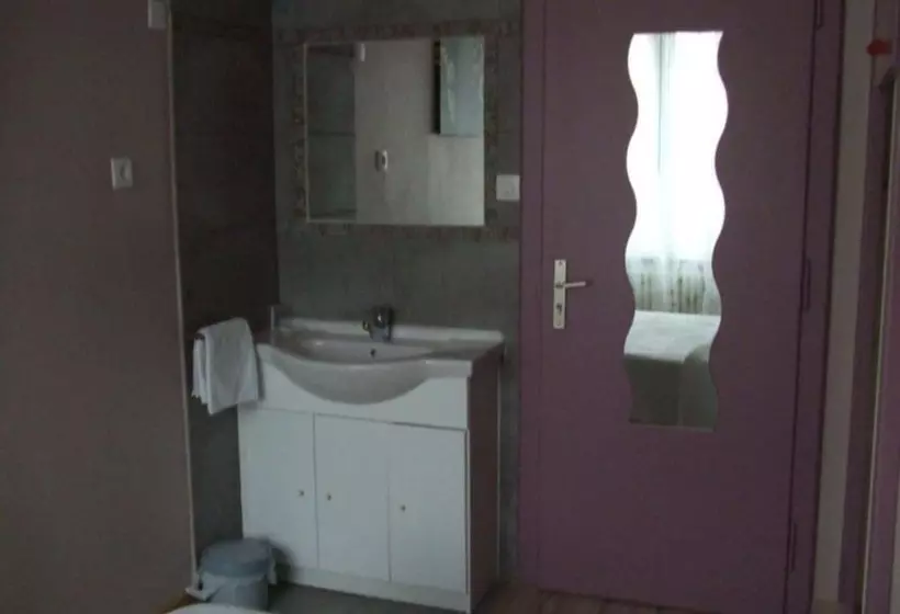 Отель Du Centre