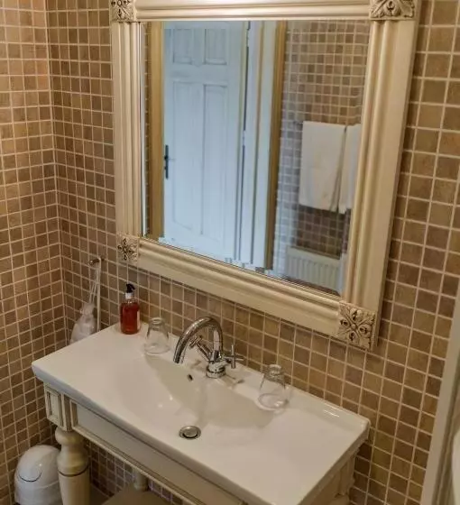 בית מלון כפרי Dwór Kaliszki