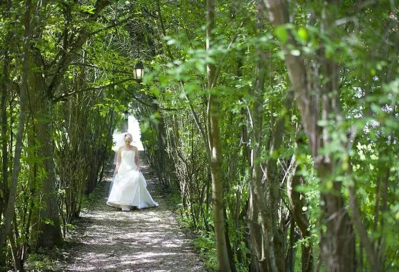 בית מלון כפרי Dwór Kaliszki