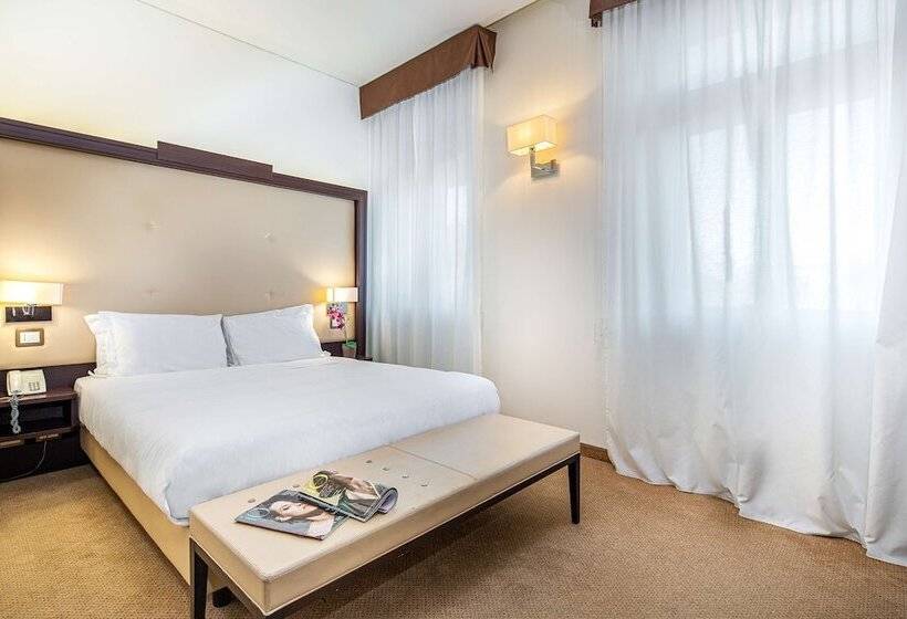 Europalace Hotel, Bw Signature Collection