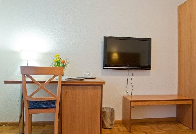 فندق Garni Schacherer