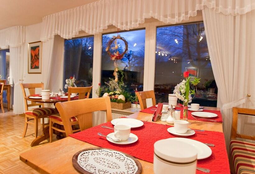 فندق Garni Schacherer