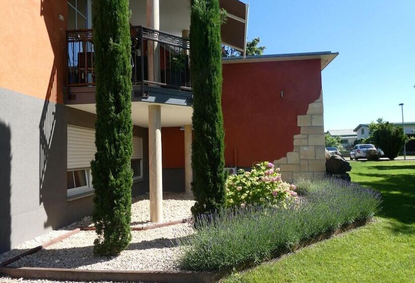 ホテル & Gästehaus Im Ziegelweg Klimatisiert Eintrittskarten Für Den Europa Park Erhalten Sie Garanti