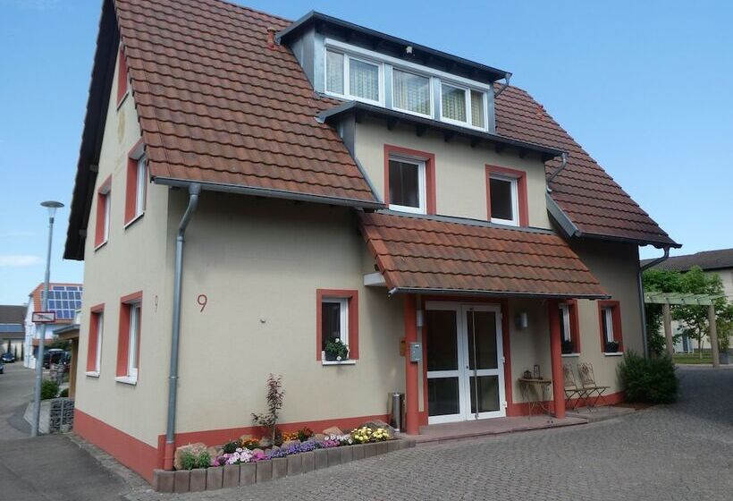 ホテル & Gästehaus Im Ziegelweg Klimatisiert Eintrittskarten Für Den Europa Park Erhalten Sie Garanti