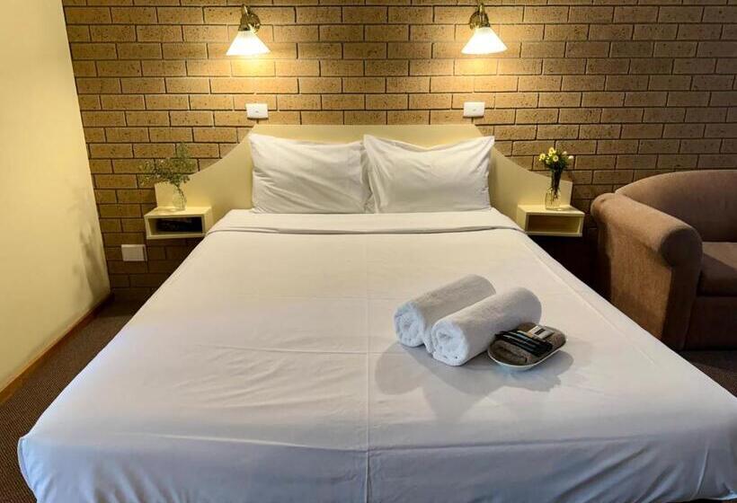 ホテル Hepburn Springs Motor Inn