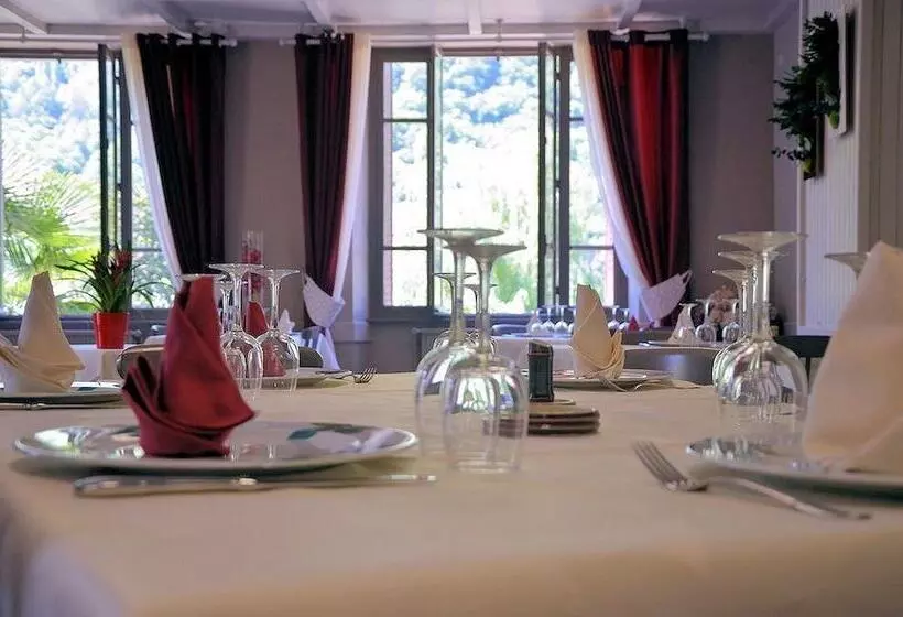 Отель Hôtel De La Terrasse