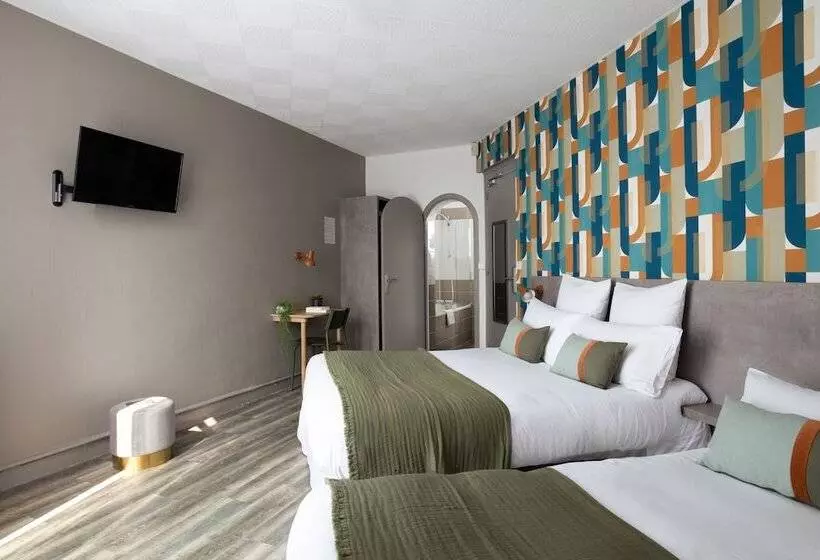 ホテル Hôtel Suzane