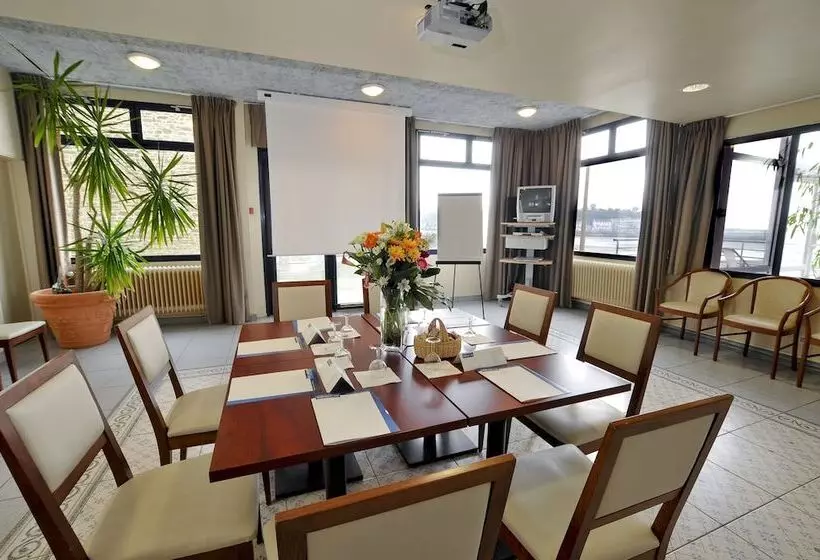 هتل Hôtel Miléade De La Plage Binic