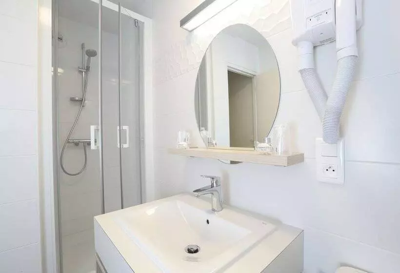 هتل Hôtel Miléade De La Plage Binic