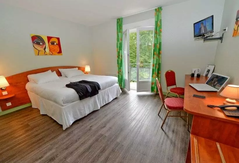 Отель Logis Hôtel Restaurant Le Tulipier