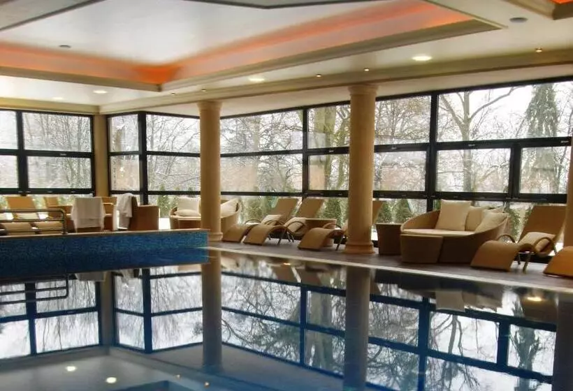 בית מלון כפרי La Contessa Castle