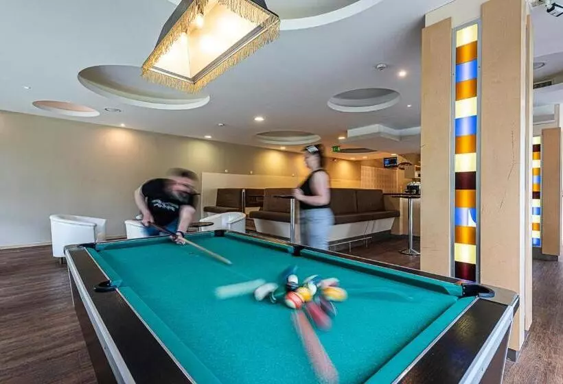 בית מלון כפרי La Contessa Castle