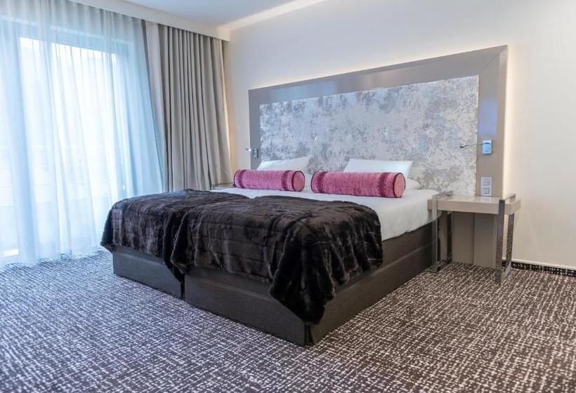 هتل Le Chateau Des Thermes