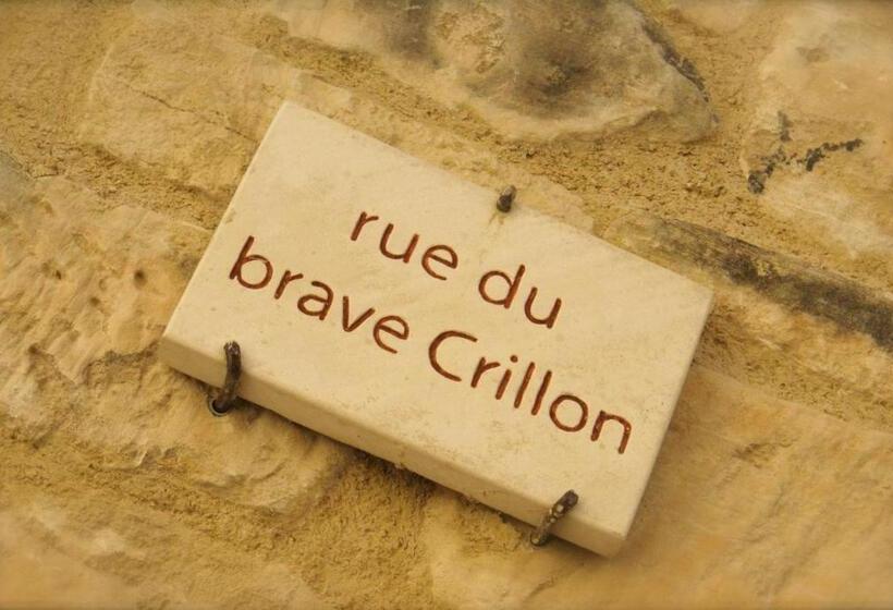 فندق Le Crillon