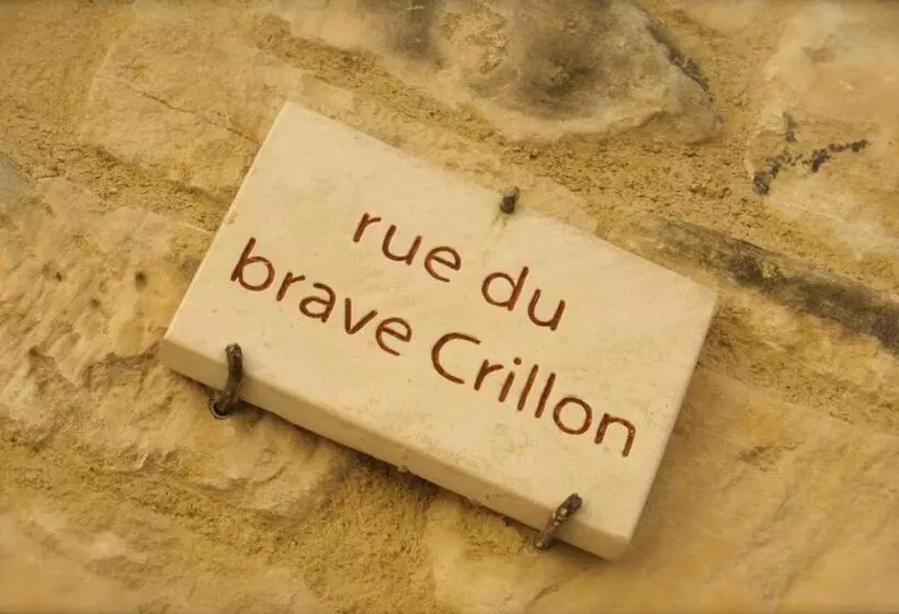 فندق Le Crillon