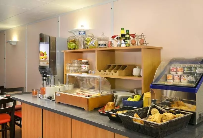 Hotel Logis Hôtel Des Châteaux De La Loire