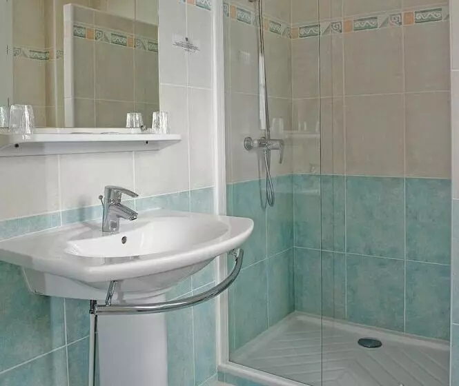 Hotel Logis Hôtel Des Châteaux De La Loire