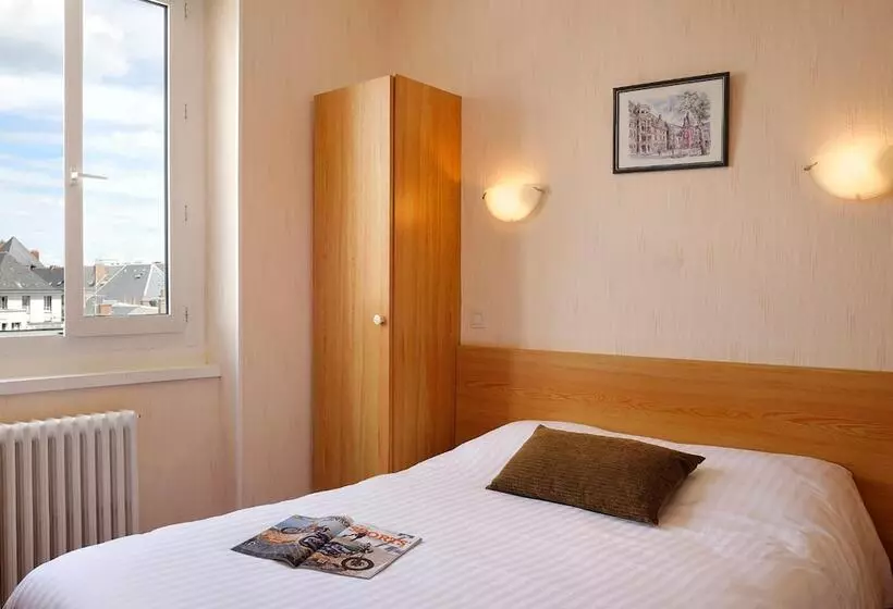 Hotel Logis Hôtel Des Châteaux De La Loire