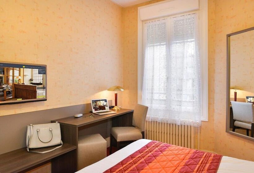 هتل Logis Hôtel Des Châteaux De La Loire