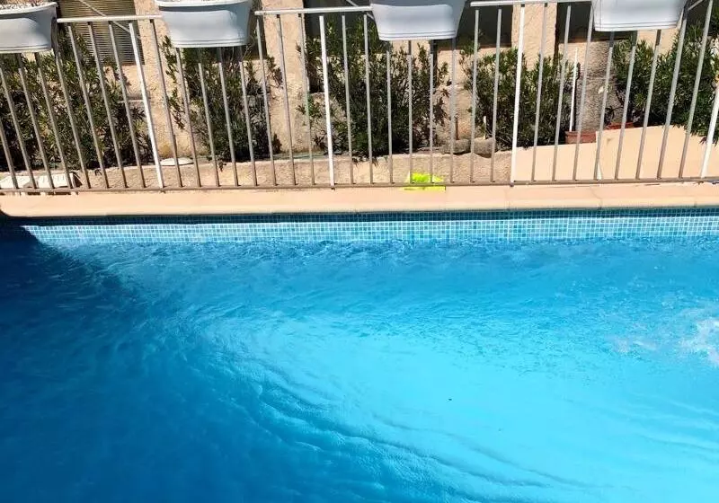 בית מלון כפרי Logis Hôtel Restaurant De Provence