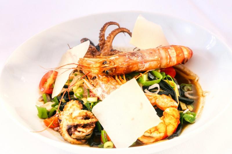 酒店 Logis Hôtel Restaurant De Provence