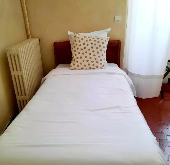 בית מלון כפרי Logis Hôtel Restaurant De Provence