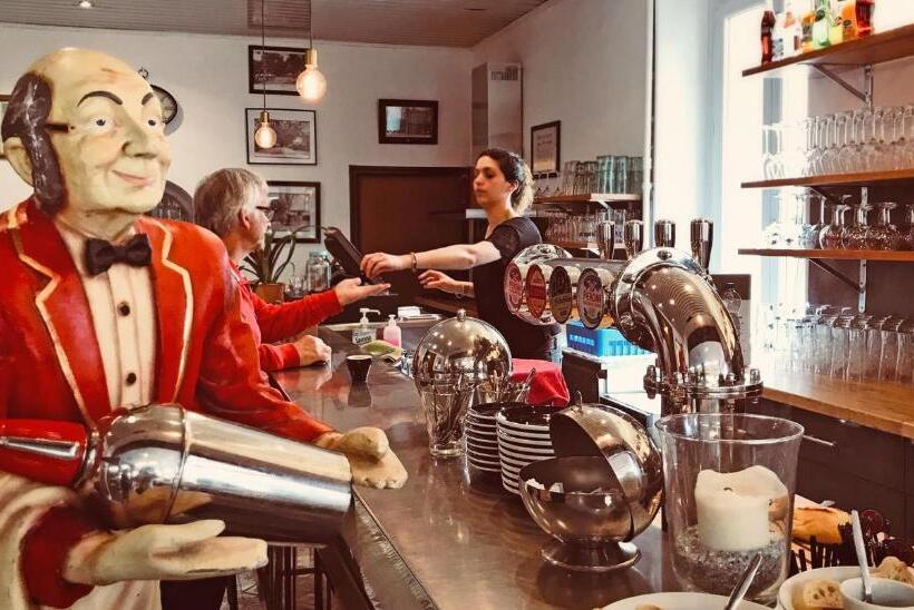 酒店 Logis Hôtel Restaurant De Provence