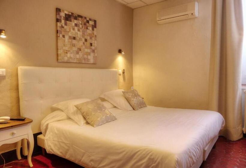 酒店 Logis Hôtel Restaurant De Provence