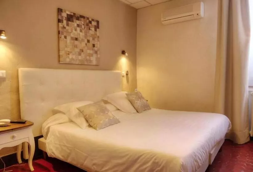 בית מלון כפרי Logis Hôtel Restaurant De Provence