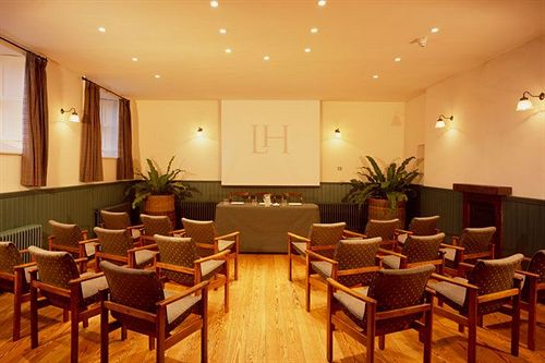 Отель Longueville House