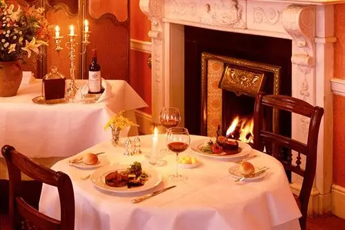 Отель Longueville House