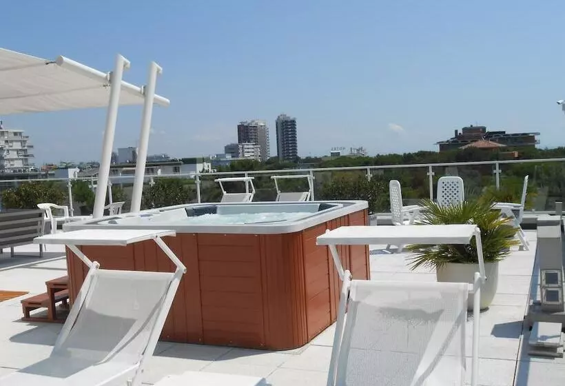 هتل Meublè Nazionale