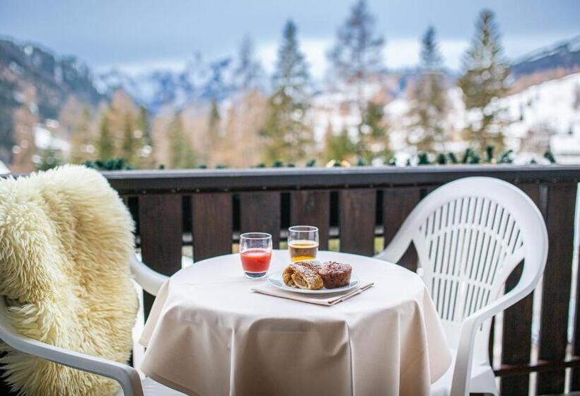 בית מלון כפרי Nigritella