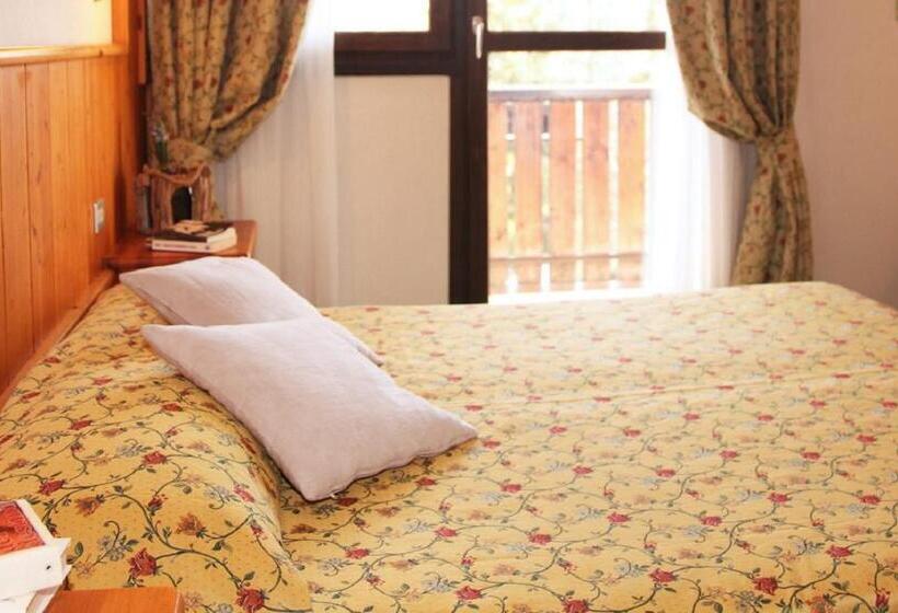 בית מלון כפרי Nigritella