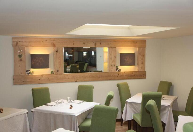 בית מלון כפרי Nigritella