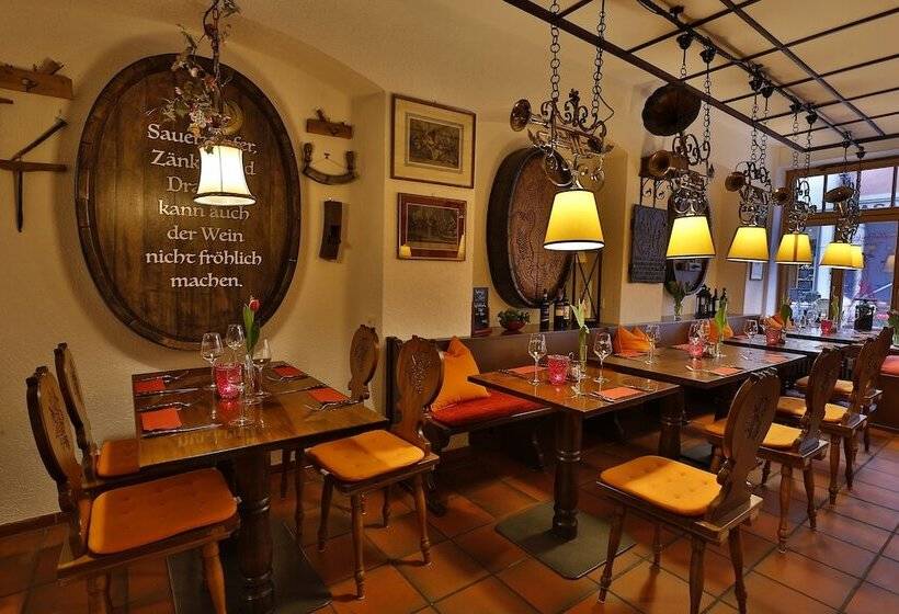 酒店 Restaurant Hackteufel