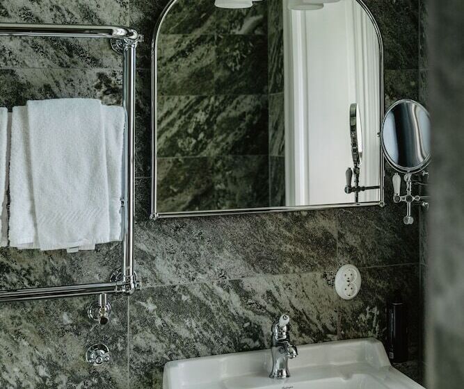 בית מלון כפרי Slottsvillan