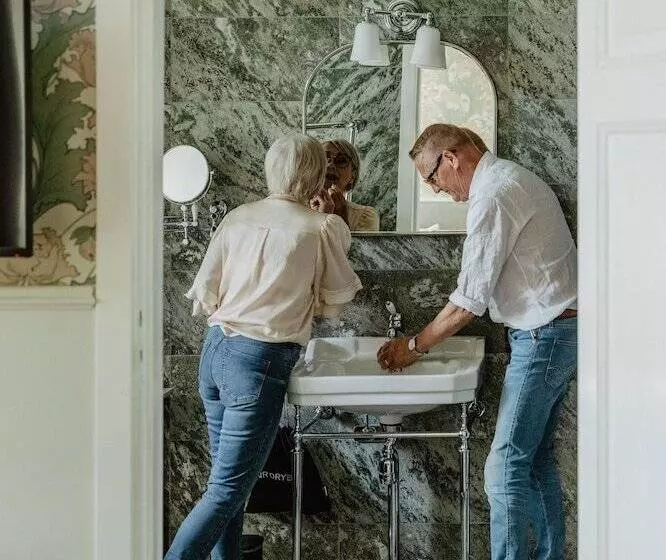 בית מלון כפרי Slottsvillan