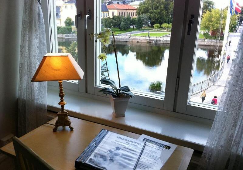 בית מלון כפרי Strand