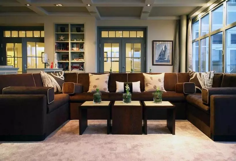 Strandhotel Ostseeblick