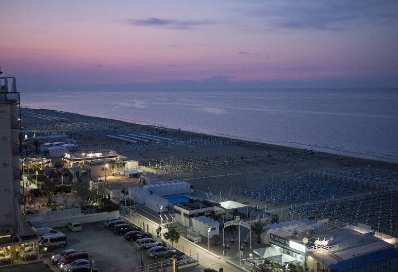 בית מלון כפרי Adlon Fronte Mare