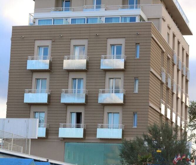 בית מלון כפרי Adlon Fronte Mare