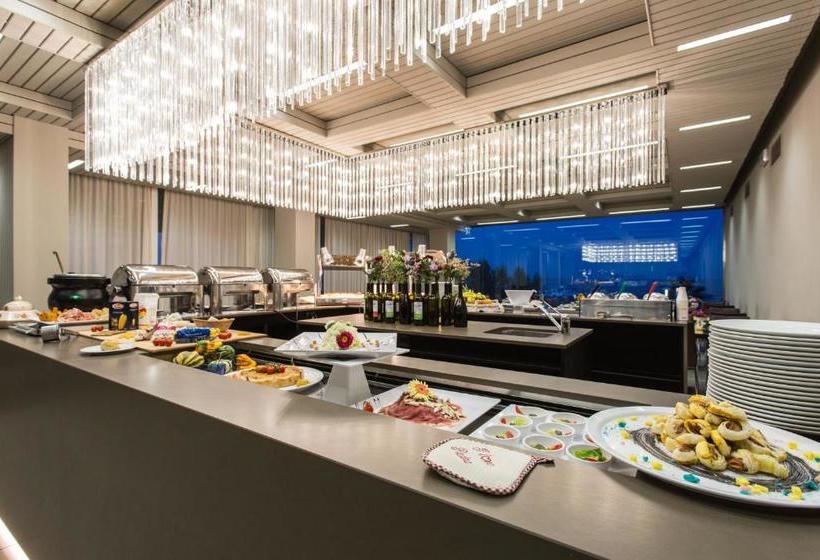 בית מלון כפרי Adlon Fronte Mare