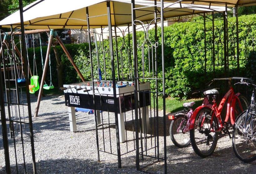 בית מלון כפרי Alexander & Spa