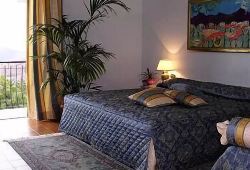 בית מלון כפרי Belvedere