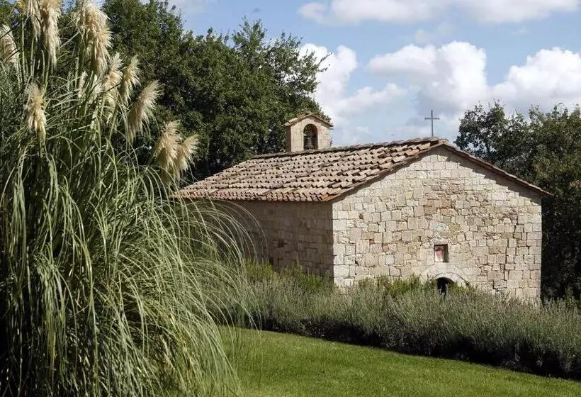 ホテル Borgo Livernano