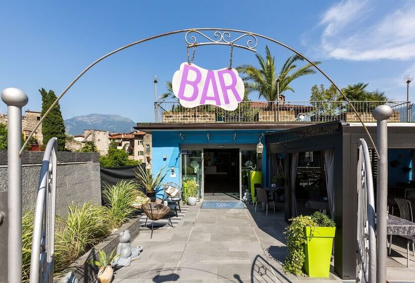 בית מלון כפרי Canarino