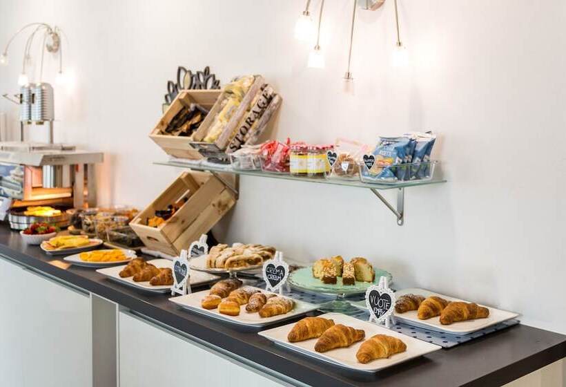 בית מלון כפרי Canarino