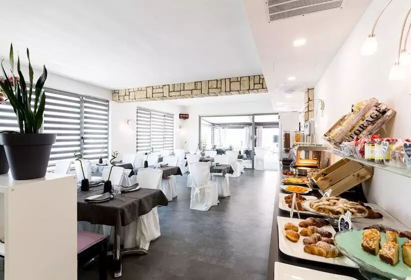 בית מלון כפרי Canarino